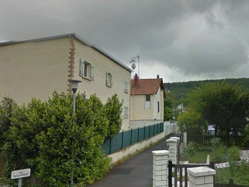 --------------------